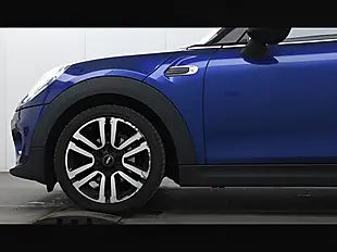 Used 2018 MINI Hatch Cooper Starlight Blue - Interior and Exterior details 14