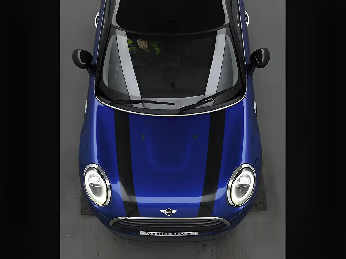 Used 2018 MINI Hatch Cooper Starlight Blue - Interior and Exterior details 20