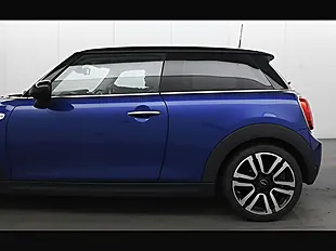Used 2018 MINI Hatch Cooper Starlight Blue - Interior and Exterior details 4
