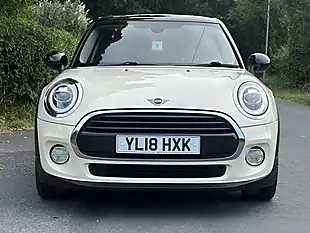 Used 2018 MINI Hatch Cooper White - Interior and Exterior details 2