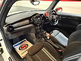 Used 2018 MINI Hatch Cooper White - Interior and Exterior details 16