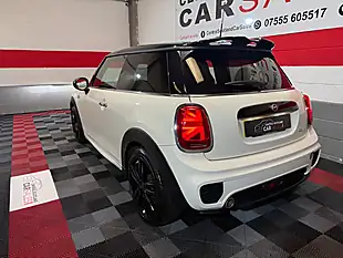 Used 2018 MINI Hatch Cooper White - Interior and Exterior details 3