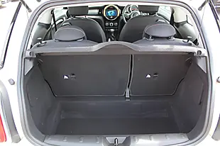 Used 2018 MINI Hatch Cooper White - Interior and Exterior details 16