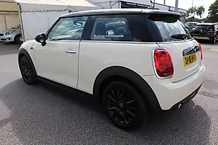 Used 2018 MINI Hatch Cooper White - Interior and Exterior details 4