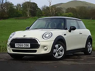 Used 2018 MINI Hatch Cooper White - Interior and Exterior details 2