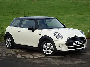 Used 2018 MINI Hatch Cooper White - Interior and Exterior details 5