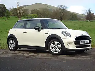 Used 2018 MINI Hatch Cooper White - Interior and Exterior details 6