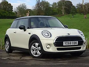 Used 2018 MINI Hatch Cooper White - Interior and Exterior details 8