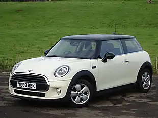 Used 2018 MINI Hatch Cooper White - Interior and Exterior details 9