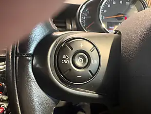 Used 2018 MINI Hatch Cooper White - Interior and Exterior details 15