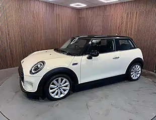 Used 2018 MINI Hatch Cooper White - Interior and Exterior details 3