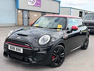 Used 2018 MINI Hatch John Cooper Works Black - Interior and Exterior details 2