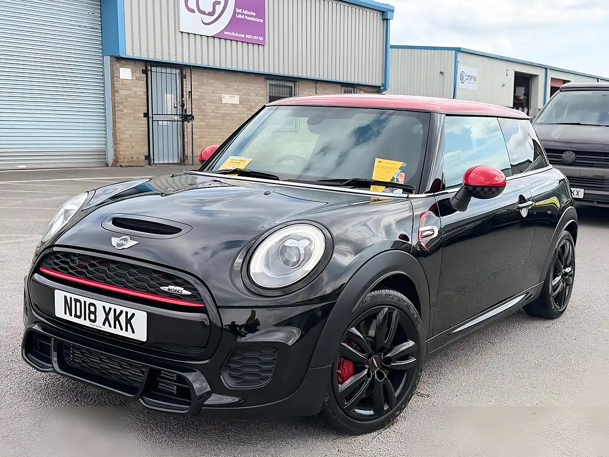 Used 2018 MINI Hatch John Cooper Works Black - Interior and Exterior details 2