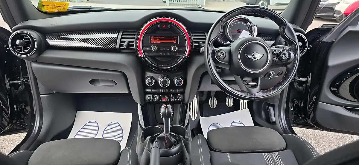 Used 2018 MINI Hatch John Cooper Works Black - Interior and Exterior details 3