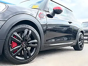 Used 2018 MINI Hatch John Cooper Works Black - Interior and Exterior details 4