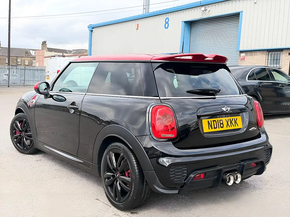 Used 2018 MINI Hatch John Cooper Works Black - Interior and Exterior details 5