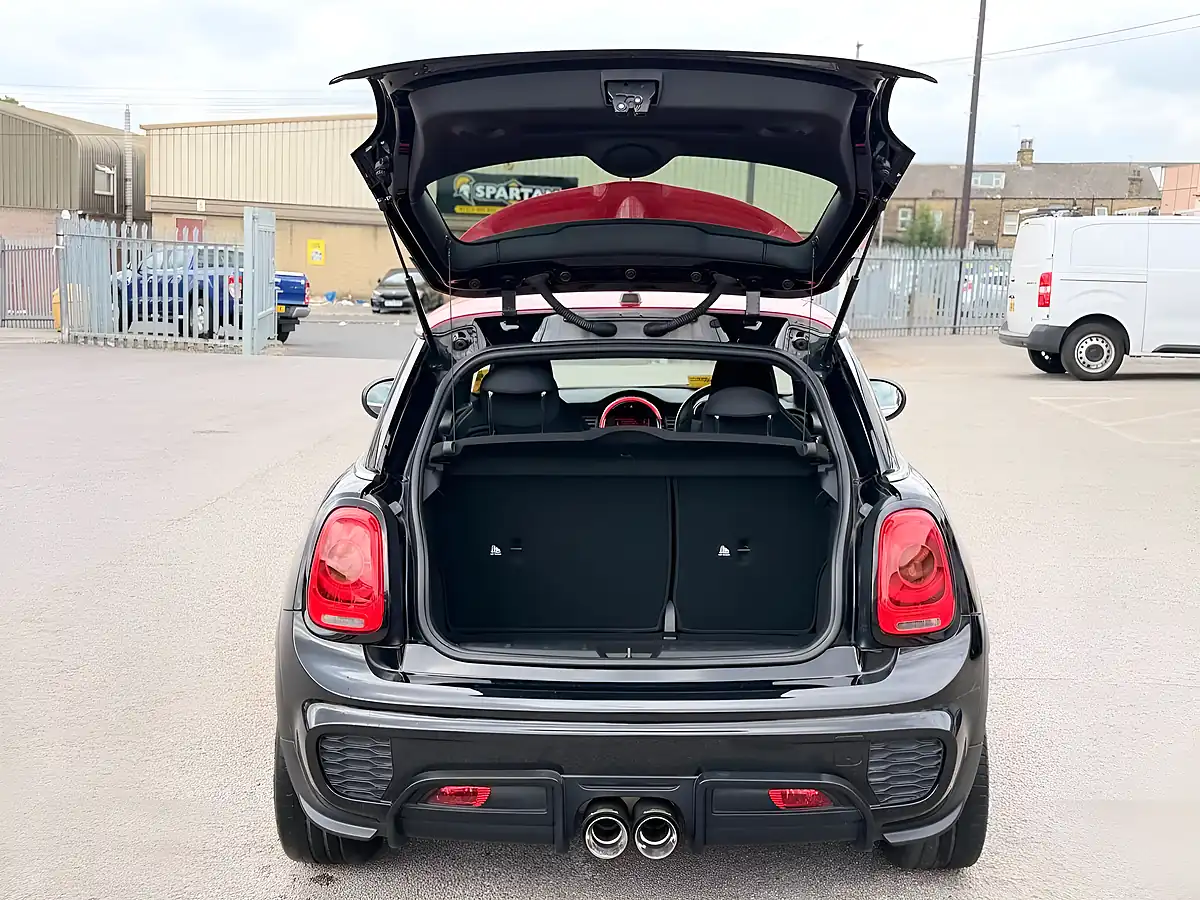 Used 2018 MINI Hatch John Cooper Works Black - Interior and Exterior details 7