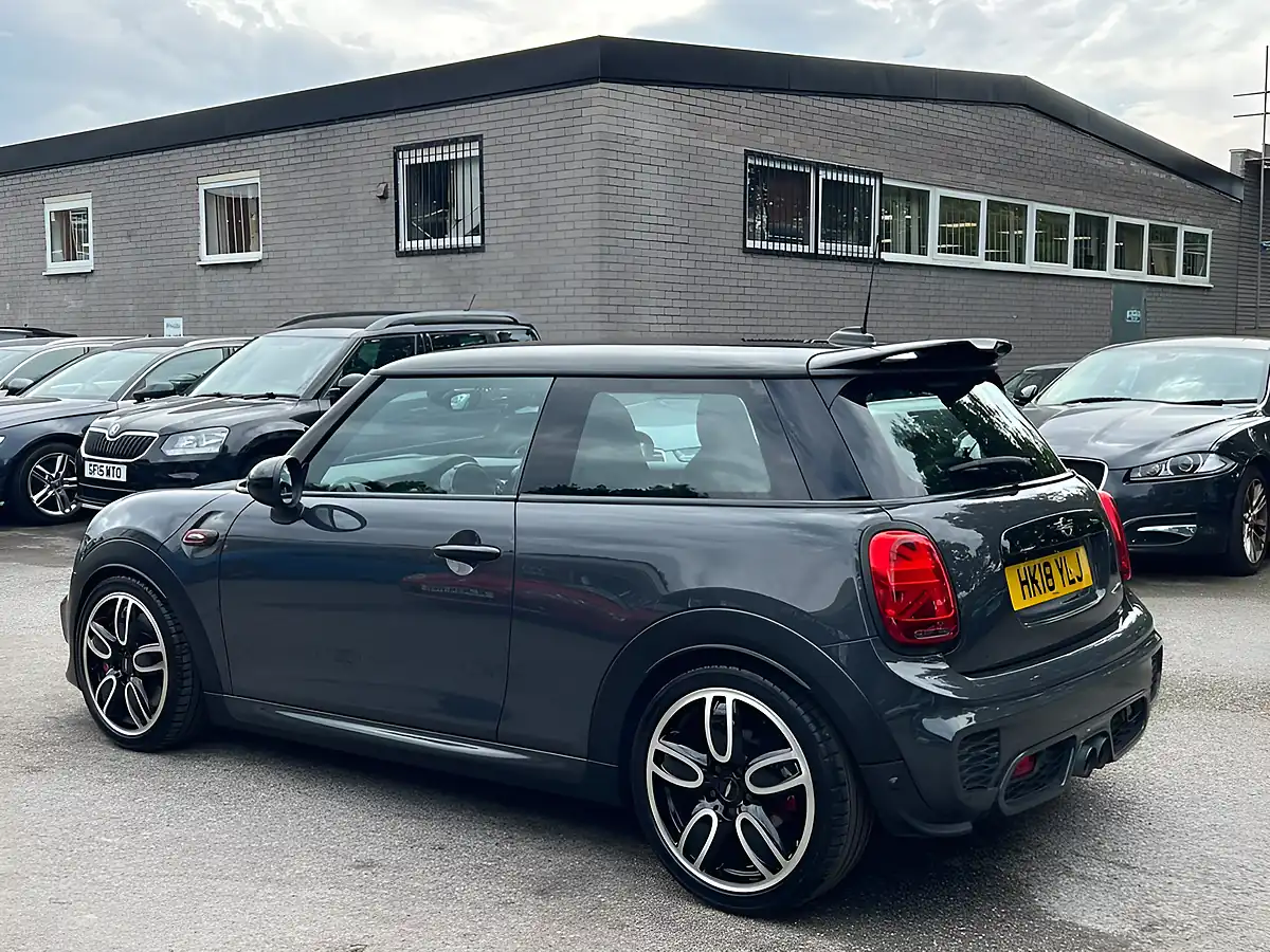 Used 2018 MINI Hatch John Cooper Works Grey - Interior and Exterior details 4