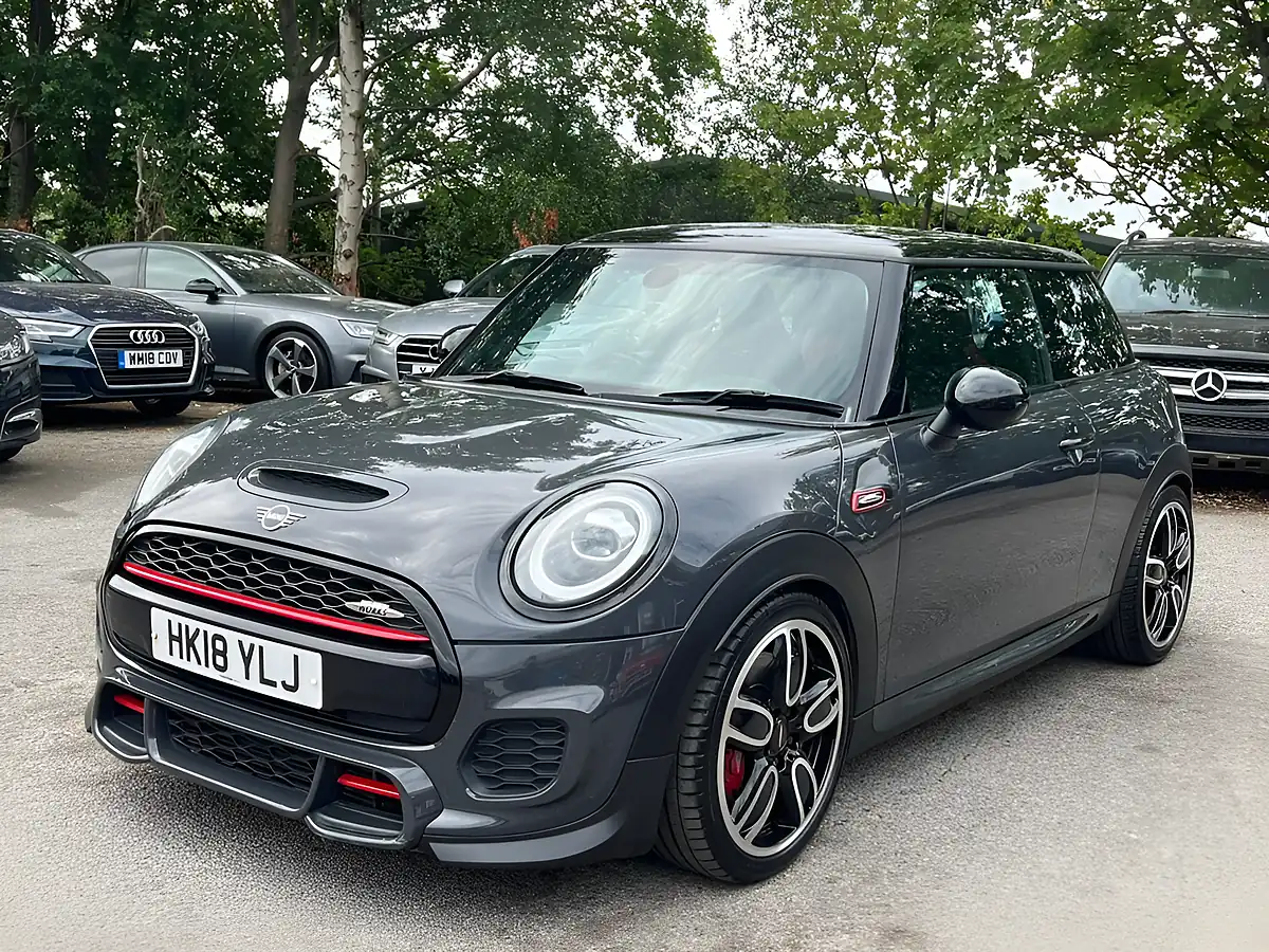 Used 2018 MINI Hatch John Cooper Works Grey - Interior and Exterior details 6