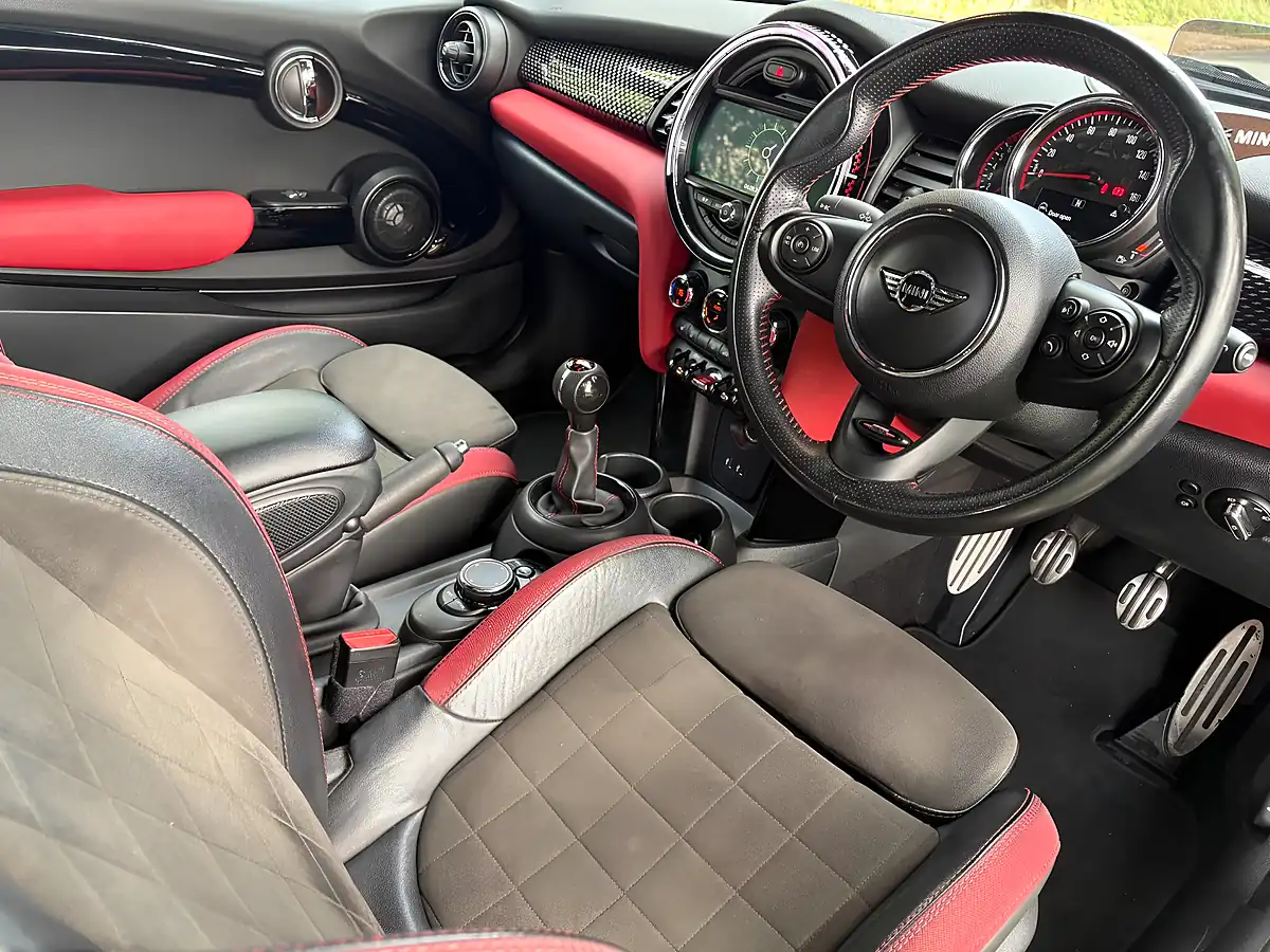 Used 2018 MINI Hatch John Cooper Works Silver - Interior and Exterior details 13