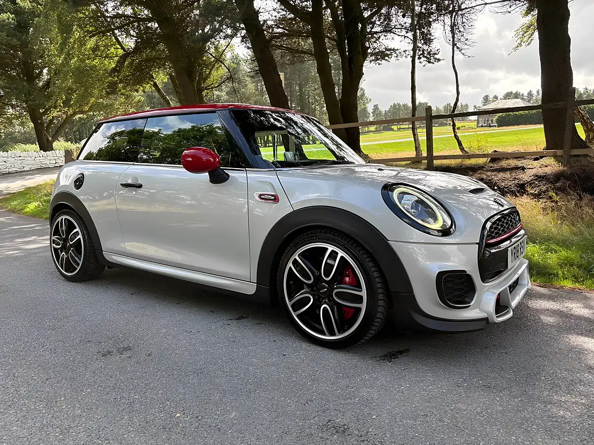 Used 2018 MINI Hatch John Cooper Works Silver - Interior and Exterior details 2