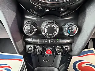 Used 2018 MINI Hatch One Black - Interior and Exterior details 15