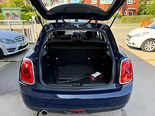 Used 2018 MINI Hatch Seven Blue - Interior and Exterior details 11