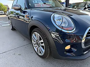 Used 2018 MINI Hatch Seven Blue - Interior and Exterior details 12
