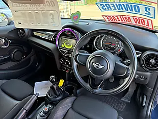 Used 2018 MINI Hatch Seven Blue - Interior and Exterior details 15