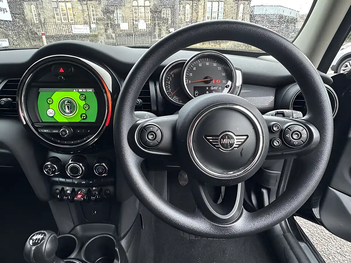 Used 2018 MINI Hatchback Cooper Black - Interior and Exterior details 15