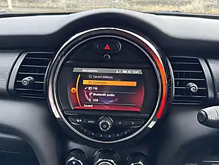 Used 2018 MINI Hatchback Cooper Black - Interior and Exterior details 17