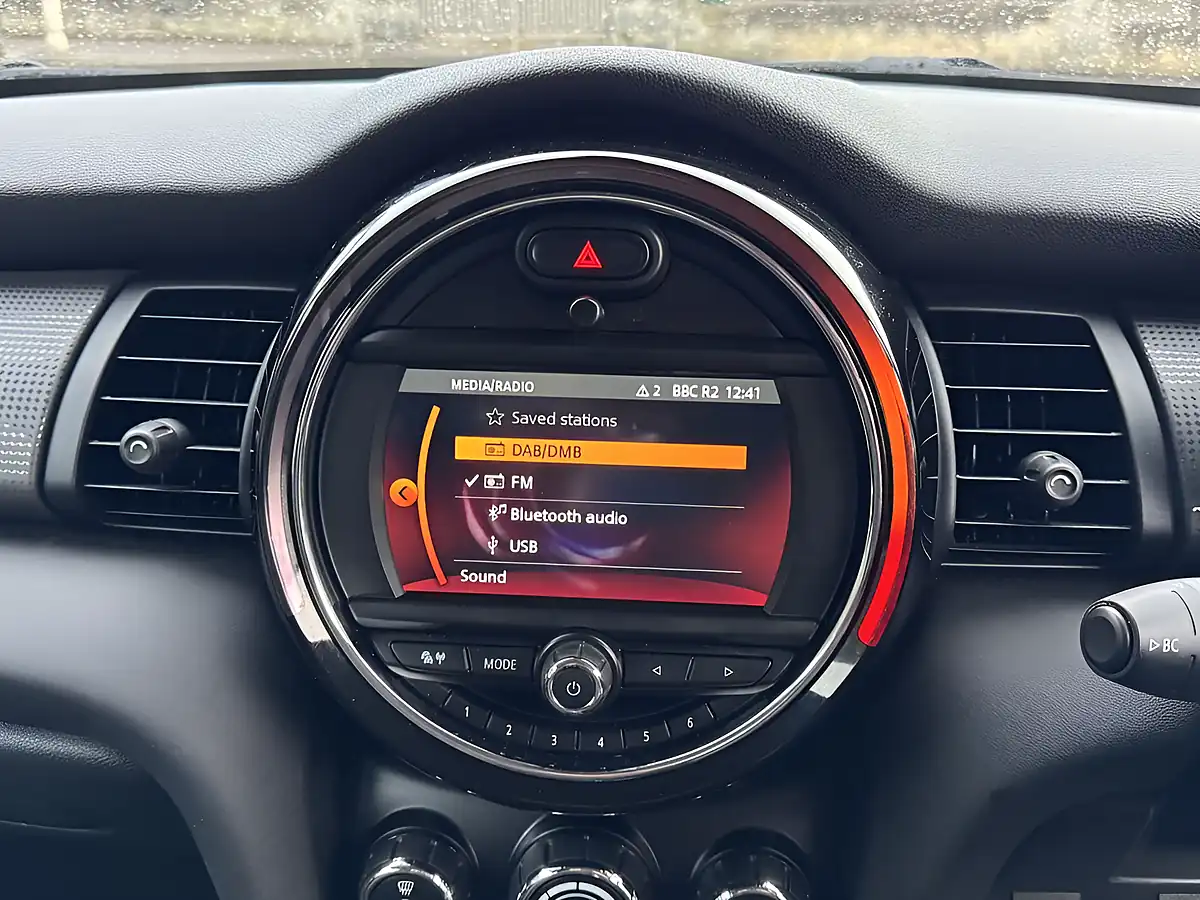 Used 2018 MINI Hatchback Cooper Black - Interior and Exterior details 17