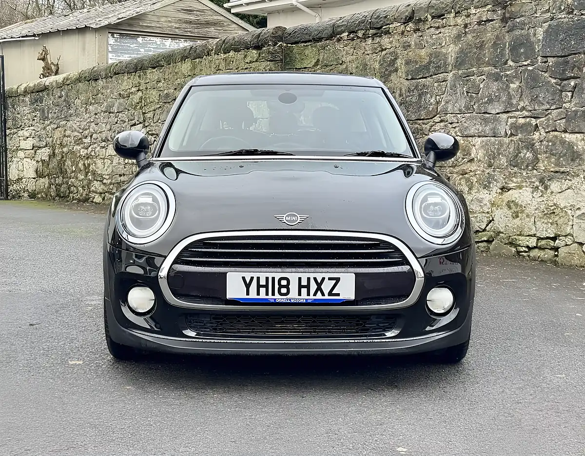 Used 2018 MINI Hatchback Cooper Black - Interior and Exterior details 2