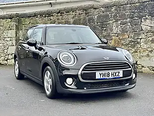 Used 2018 MINI Hatchback Cooper Black - Interior and Exterior details 20