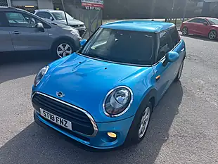 Used 2018 MINI Hatchback Cooper Blue - Interior and Exterior details 12