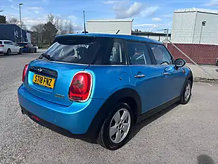 Used 2018 MINI Hatchback Cooper Blue - Interior and Exterior details 4