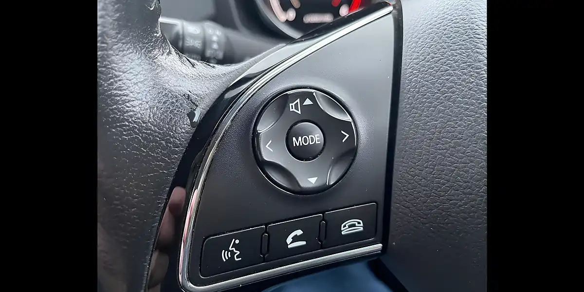 Used 2018 Mitsubishi Asx 4 Brown - Interior and Exterior details 17