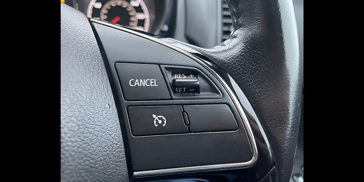 Used 2018 Mitsubishi Asx 4 Brown - Interior and Exterior details 18