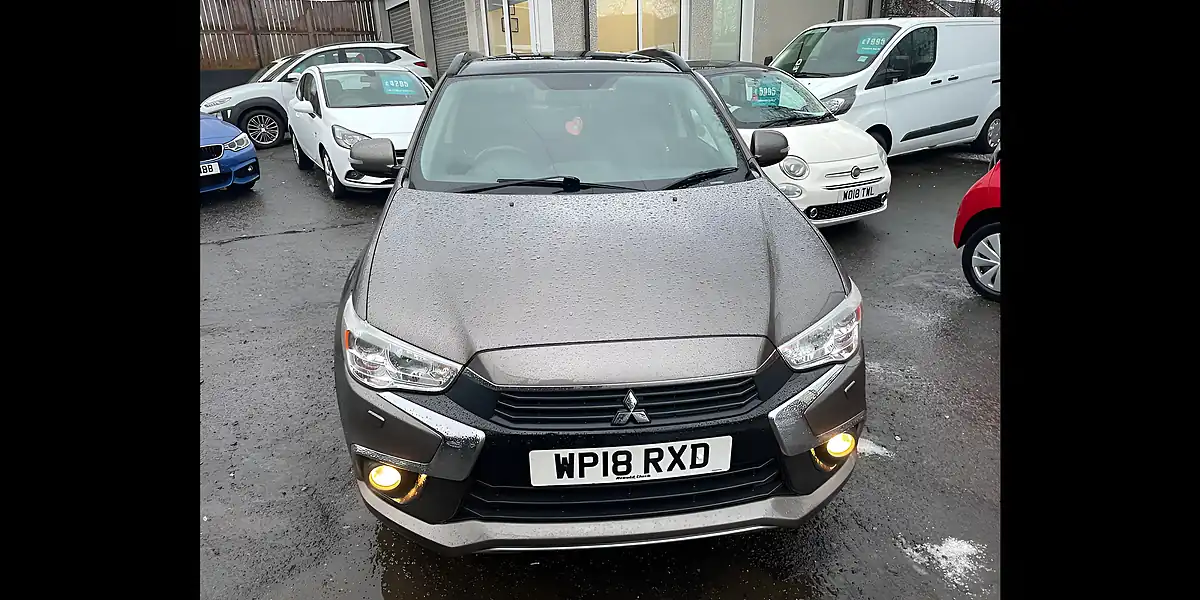 Used 2018 Mitsubishi Asx 4 Brown - Interior and Exterior details 2