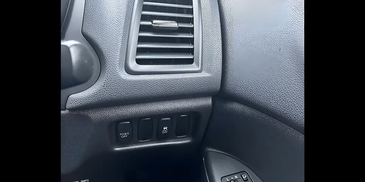 Used 2018 Mitsubishi Asx 4 Brown - Interior and Exterior details 20
