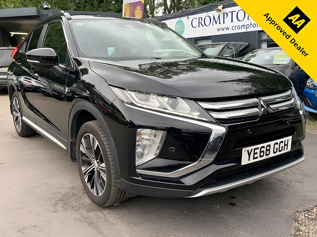 Used 2018 Mitsubishi Eclipse Cross 3 Black - Front View