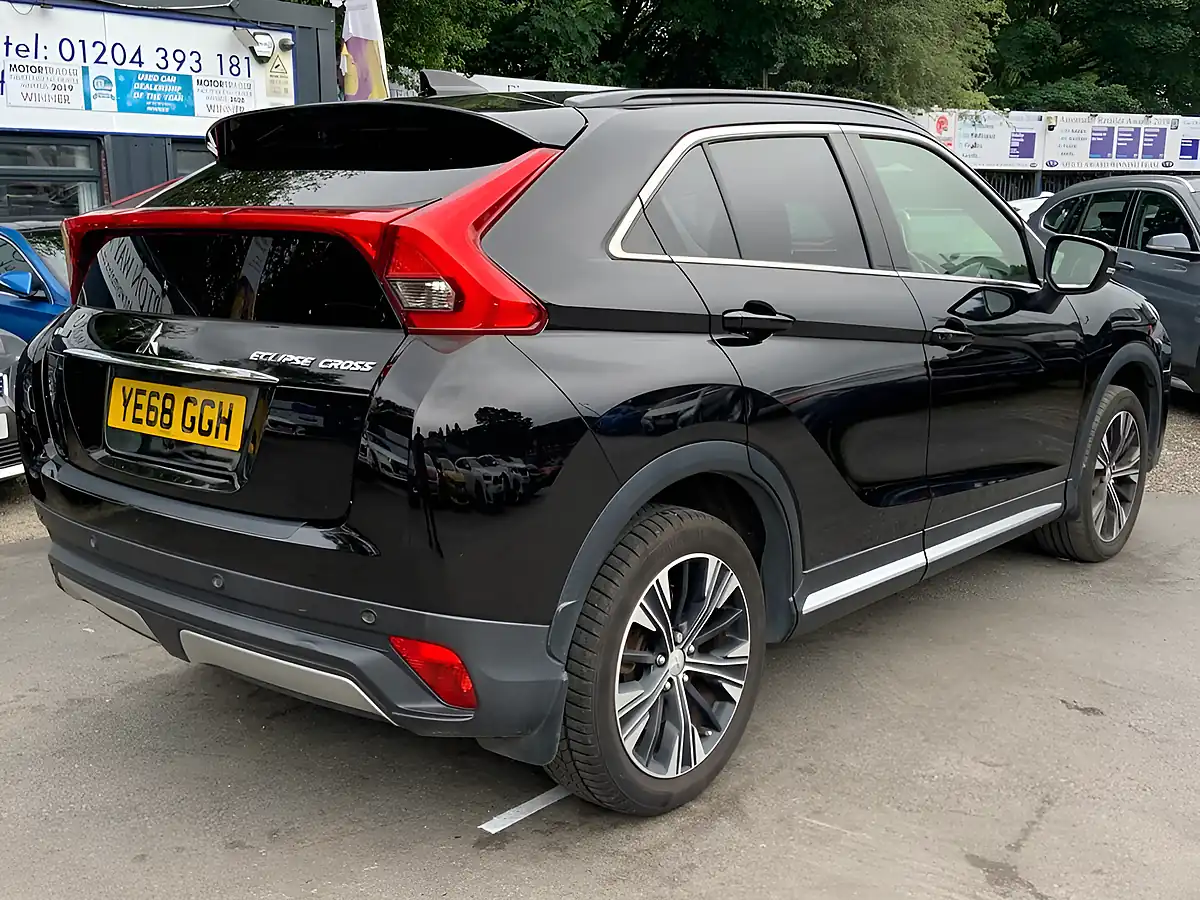 Used 2018 Mitsubishi Eclipse Cross 3 Black - Interior and Exterior details 7