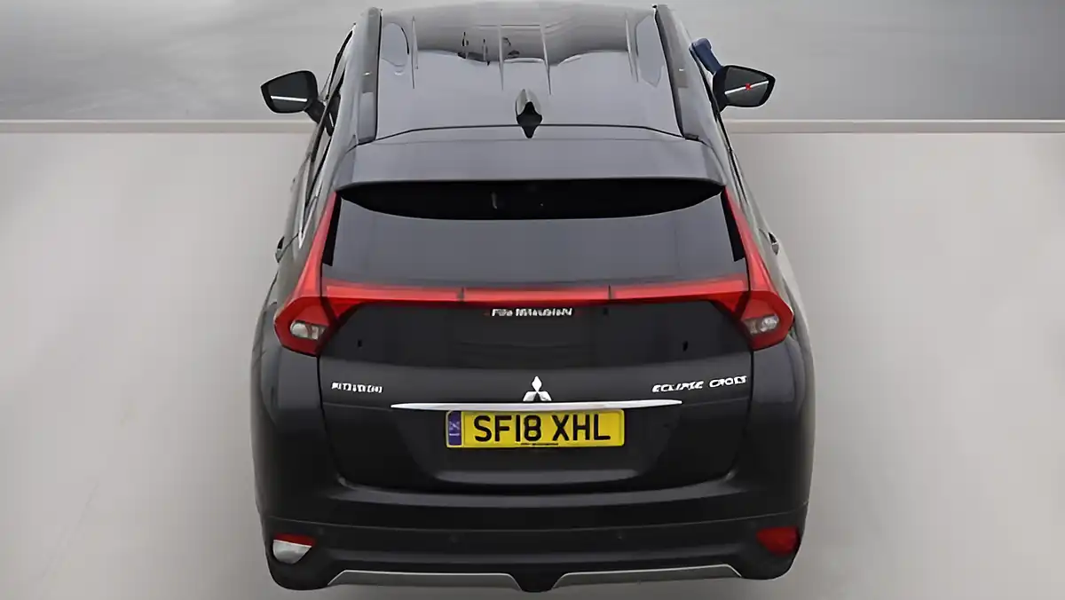 Used 2018 Mitsubishi Eclipse Cross 3 Black - Interior and Exterior details 5
