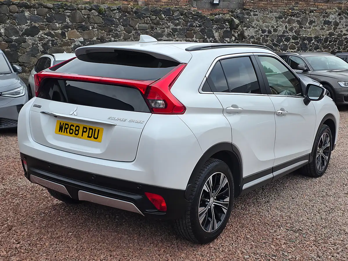 Used 2018 Mitsubishi Eclipse Cross 3 Pearlescent White - Interior and Exterior details 18