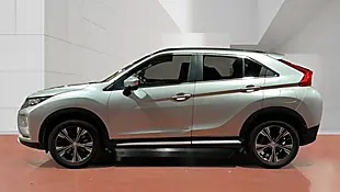 Used 2018 Mitsubishi Eclipse Cross 3 Silver - Interior and Exterior details 6