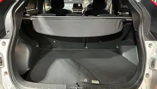 Used 2018 Mitsubishi Eclipse Cross 3 Silver - Interior and Exterior details 7