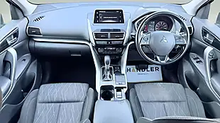 Used 2018 Mitsubishi Eclipse Cross 3 White - Interior and Exterior details 6
