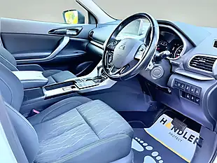 Used 2018 Mitsubishi Eclipse Cross 3 White - Interior and Exterior details 7