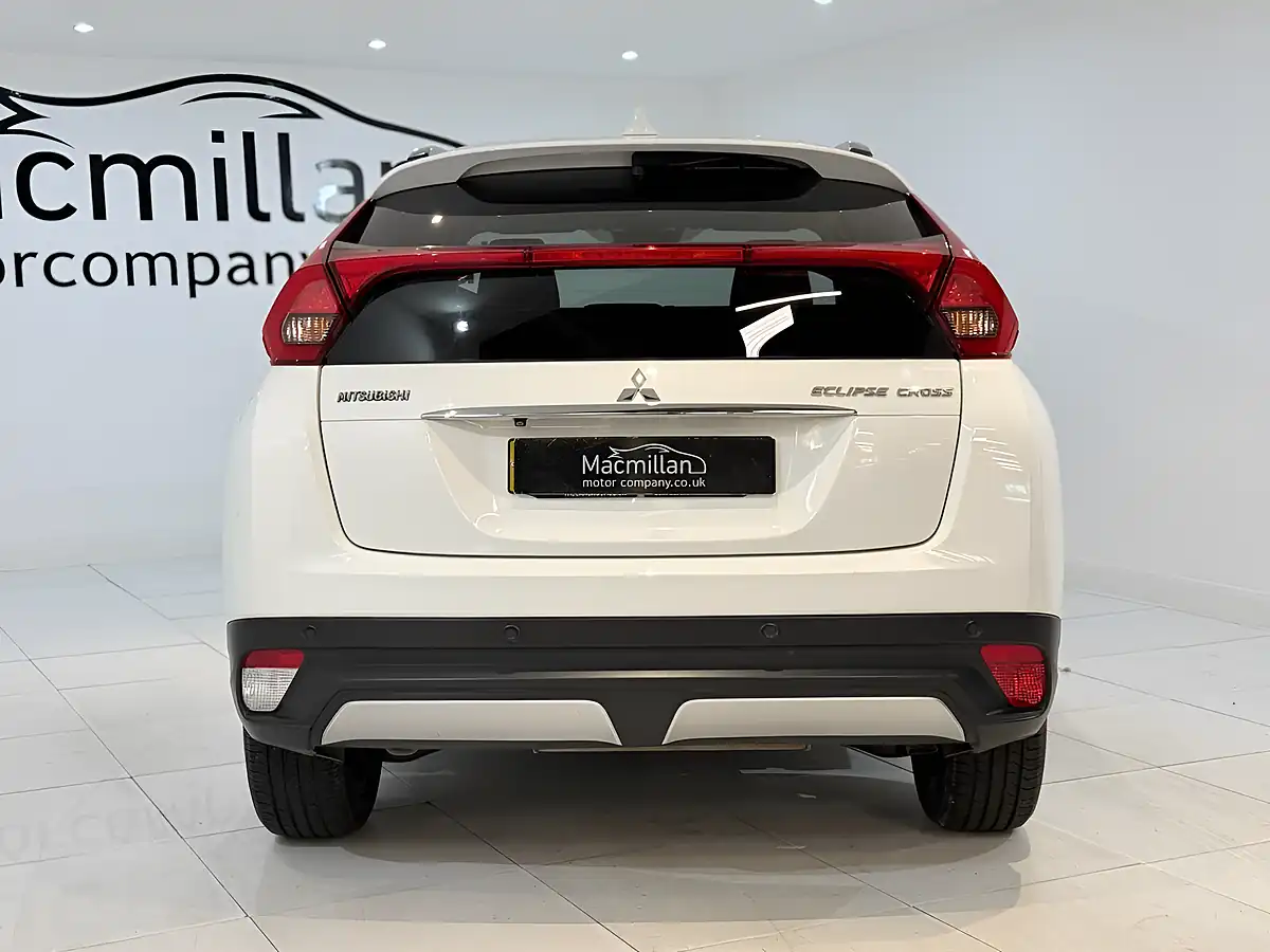 Used 2018 Mitsubishi Eclipse Cross 3 White - Interior and Exterior details 10