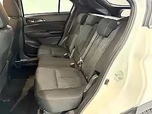 Used 2018 Mitsubishi Eclipse Cross 3 White - Interior and Exterior details 17